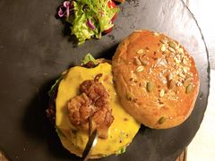 -HIGH FIVE哈福手工汉堡(桂林路店)