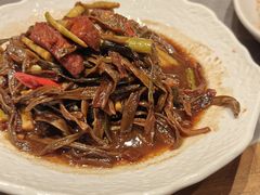 -吴越荣记苏州菜·松鼠桂鱼100%活鱼现做(斜塘老街店)