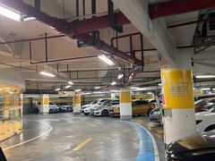 -日月光中心-停车场