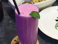 紫苏香蕉奶昔-Juicy Bakery(瑞景店)