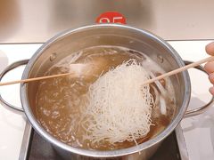 -百品聚旋转火锅(号外店)