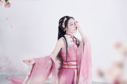 点击看大图 -盘子女人坊古装写真摄影(深圳店)
