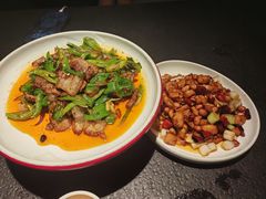 -万重锦·人文川菜馆(骡马市店)