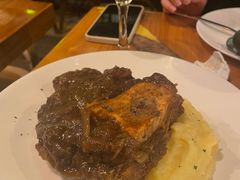 炖牛膝骨-La Tavernetta(Bar à Vin)(乌鲁木齐路店)