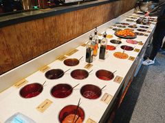 自助调料区-哥老官重庆美蛙鱼头(西湖银泰十一哥店)