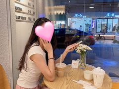 -Cafe on warm(丹霞店)