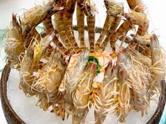 -红鼎豆捞·非遗鲍皇汤火锅(宝丰路店)