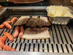 -臻牛烤肉