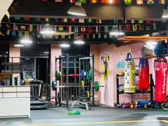 -臻元搏击格斗泰拳拳馆(港隆店)