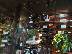 -临界音乐酒馆·小龙虾·江湖菜(华熙LIVE·鱼洞店)