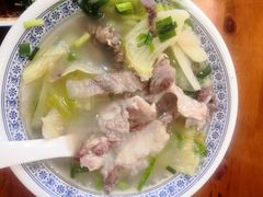 -杨三孃跷脚牛肉(西外棕榈岛店)