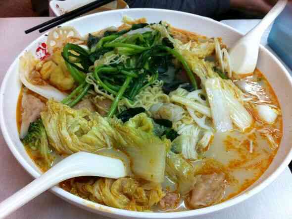 上上签麻辣烫(正阳店)-"我不知道现在桂林人是不是购物都到那里去了.