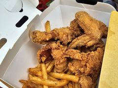 -BHC炸鸡(明洞总店)