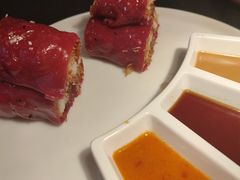 -蝴蝶里·粤菜·点心(滨江龙湖店)