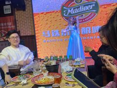 -马迭尔德式西餐精酿啤酒屋(中央大街店)