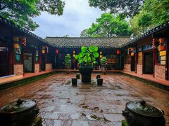 -土砂锅生态山庄·非遗砂锅雅鱼