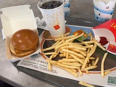 -麦当劳(宾水西道店)