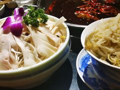 -好汉锅园林秘制老火锅 柴火霸王鸡(金沙店)