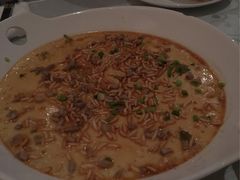 -湖庭壹品鸭王·传统北京烤鸭·别墅私房菜·庭院宵夜(江宁店)