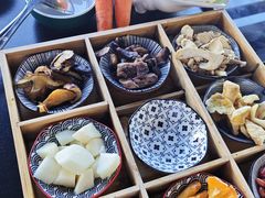 -野菌皇海景野生菌火锅(滨海大道店)