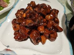 -眷江南之小蓝鲸(王府大街店)