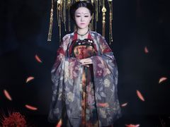 -九月鹰飞汉服摄影工作室