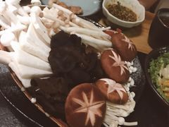 菌菇拼盘-湊湊火锅·茶憩(石家庄万象城店)