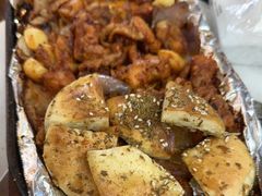 -老东镇啤酒屋海鲜加工·蒸汽海鲜·海鲜烧烤(台东店)