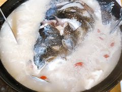 农夫山泉炖的鱼头（红烧）-7017味道工厂(三墩店)
