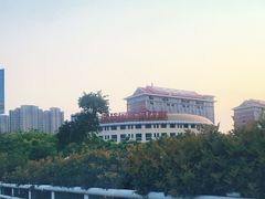 -灵玲国际马戏城