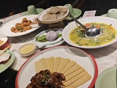 -北平盛世·新京菜·北京烤鸭(劲松·双井店)