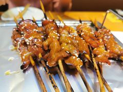 -喝丢一只鞋海鲜烧烤·海肠捞饭(市场店)