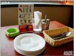 莉迪亚4餐桌-莉迪亚意式餐厅(山大路店)