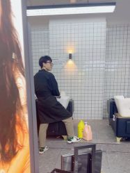 -藤野造型•烫染专业店