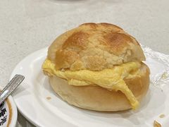 局炒蛋菠萝包-香港新发烧腊茶餐厅(水围店)