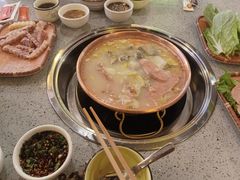 -阿婆情腊排骨火锅(忠义店)