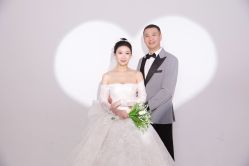 -金夫人婚纱摄影(华南店)