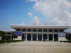 -岳阳东站