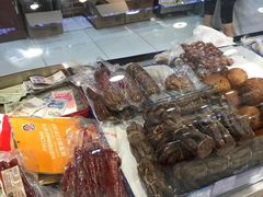 -秋林里道斯(通乡商场店)