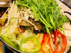 牛肉八爪鱼锅-东吉馆韩式餐厅(八经街总店)