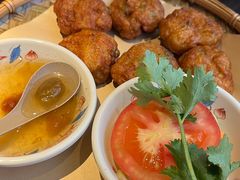 -大头虾越式风味餐厅(光明广场店)