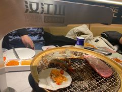 -山焱·炭火自助烤肉(周浦万达店)
