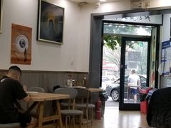 -贾家驴肉火烧(燕山店)