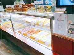 面包甜点陈列柜-南宋胡记(杭州体育场路店)