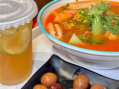 -何记花甲(海岸城旗舰店)