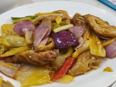 酸菜炒大肠-文记壹心鸡(宝华路店)