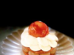 -VERIE BAKEHOUSE