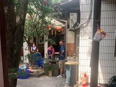 -李东农庄(中南百草园地标店)