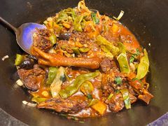 -山河屯铁锅炖·非遗东北菜(南山店)