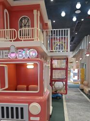 -奈尔宝·儿童乐园·亲子餐厅(华采天地店)